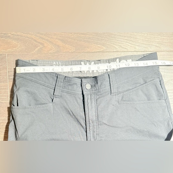 Wrangler Gray Cargo Pants with Classic Fit - Picture 4 of 9